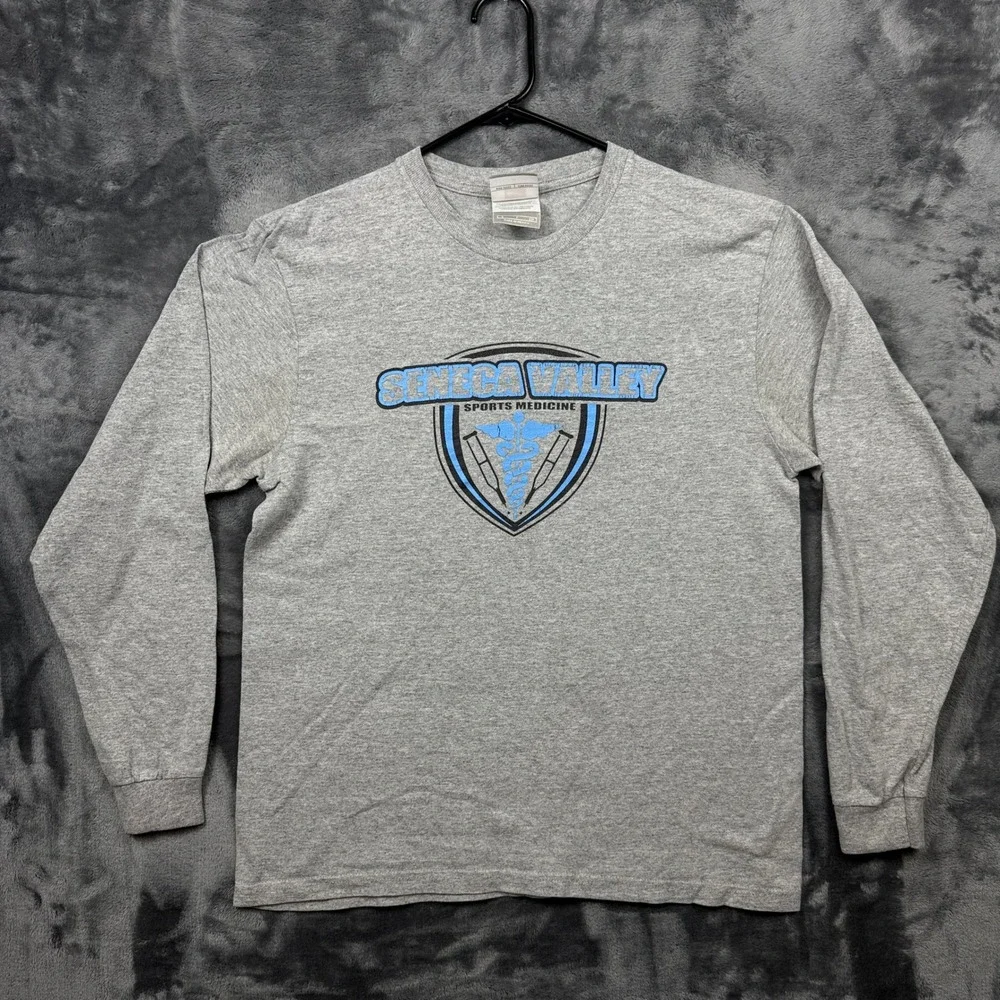 Nike Long Sleeve Shirt Mens Small Gray Excellent Seneca Valley Sports Medicine